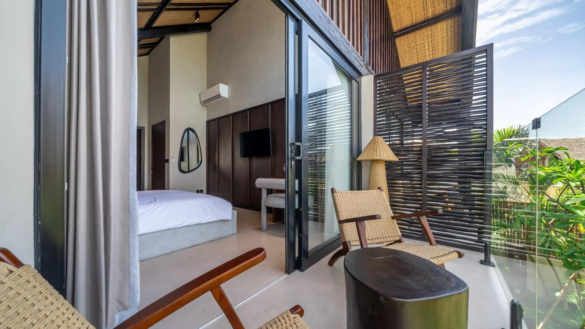 Mulu B1 Luxury Private Villa In Badung - Expansive Pool And Ultimate Comfort Uluwatu  Indonesia